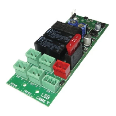 806SA-0100 Плата аварийного питания для шлагбаумов серии GARD-PX (с кронштейном, без аккумуляторов)